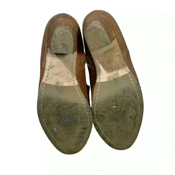 Boden Harper Camel Ankle Zip Booties boots - Picture 9 of 9